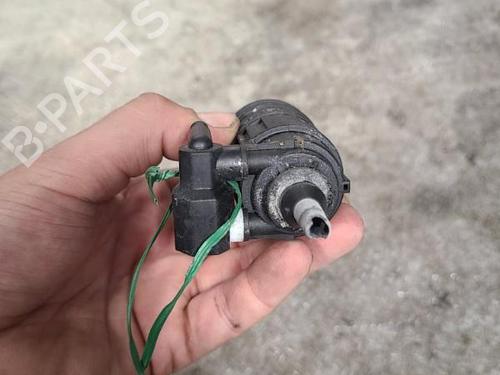 Used Washer pump RENAULT TWINGO I (C06_) 1.2 16V (C06C, C06D, C06K) (75 hp) 24099036