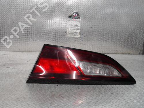 right-tailgate-light-opel-astra-k-b16-2015-2016-2017-2018-2019-2020-2021-2022-24097886 main image