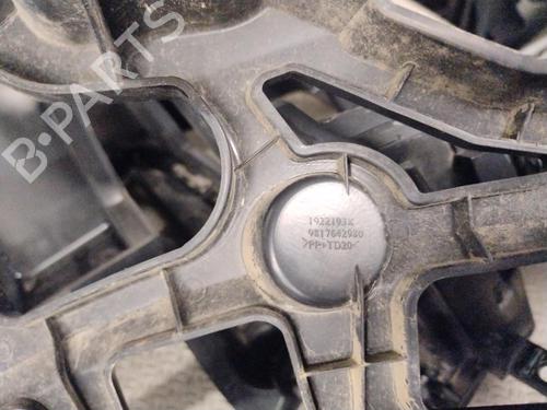 Bakfangerbrakett CITROËN C5 AIRCROSS (A_) 1.5 BlueHDi 130 (ACYHZJ, ACYHZR) (131 hp) 31747414