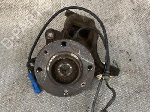 Used Left front steering knuckle CITROËN C2 (JM_) 1.4 HDi (68 hp) 24100467
