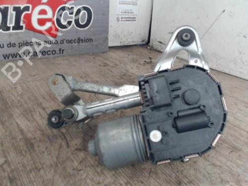 Used Front wiper motor PEUGEOT 5008 (0U_, 0E_) 1.6 HDi (114 hp) 24069231