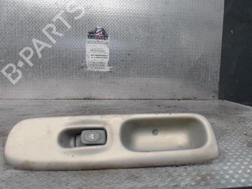 switch-renault-twingo-i-c06_-1993-1994-1995-1996-1997-1998-1999-2000-2001-2002-2003-2004-2005-2006-2007-2008-2009-2010-2011-2012-24095536 main image