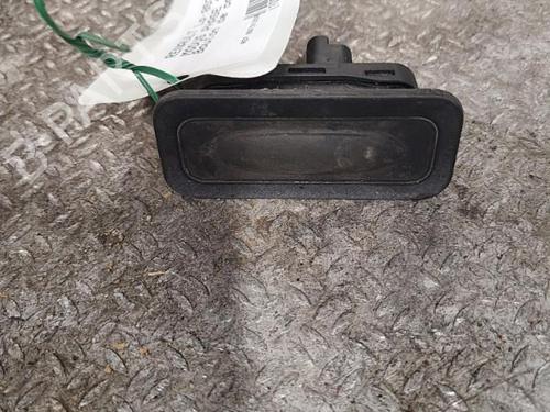 Used Tailgate handle RENAULT MODUS / GRAND MODUS (F/JP0_) 1.5 dCi (FP0D, JP0D) (82 hp) 24099485