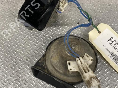 Used Horn PEUGEOT 308 II (LB_, LP_, LW_, LH_, L3_) 2.0 BlueHDi 150 (150 hp) 24093741