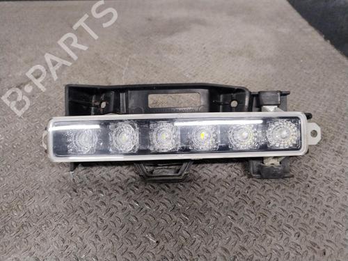 left-daytime-light-peugeot-108-2014-33031404 main image