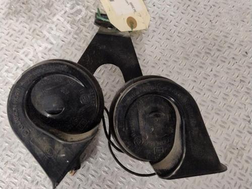 Used Horn Horn PEUGEOT 508 SW I (8E_) 2.0 HDi (140 hp) 26969103 26969103