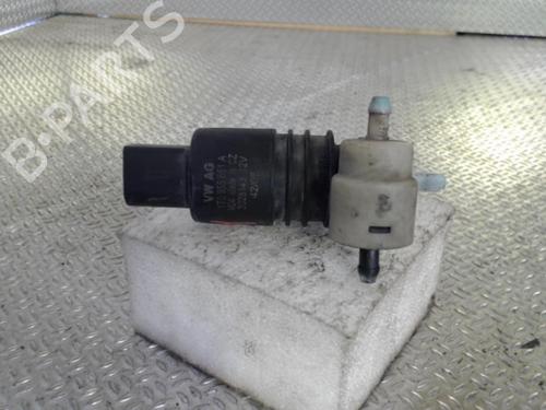 Used Washer pump Washer pump AUDI A4 B7 Avant (8ED) 1.9 TDI (116 hp) 24071745 24071745
