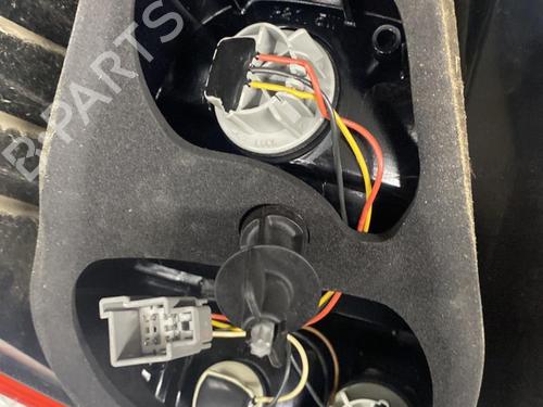 Used Right taillight FORD FIESTA VI (CB1, CCN) 1.0 (80 hp) 24095671