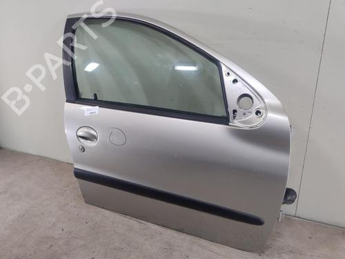 Right front door PEUGEOT 206 Hatchback (2A/C) 2.0 HDI 90 | BP28087519C3 