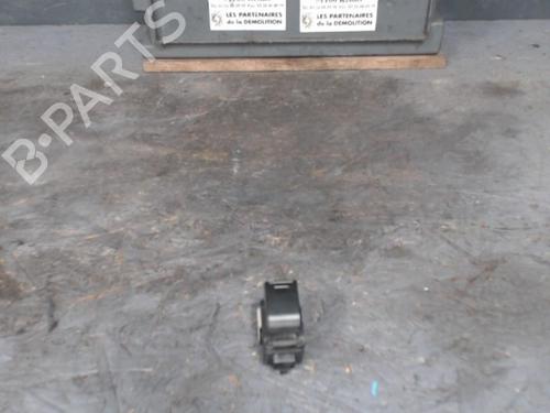 Used Switch TOYOTA YARIS (_P1_) 1.4 D-4D (NLP10_, NLP10R) (75 hp) 24070514