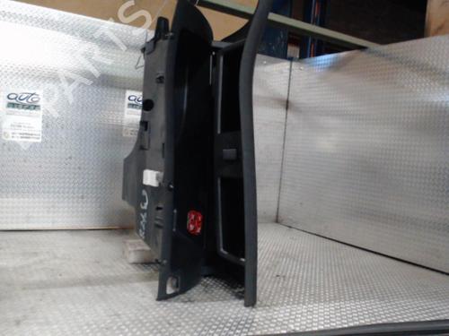 Used Glove box Glove box VW POLO V (6R1, 6C1) 1.2 TSI (110 hp) 24072579 24072579