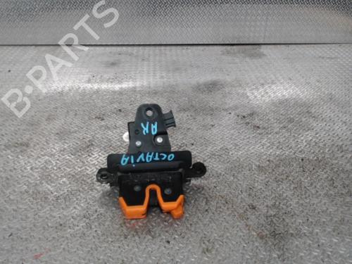 Modulo electronico SKODA OCTAVIA I (1U2) 1.9 TDI | BP24074438M83 