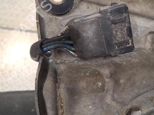 Used Front wiper motor PEUGEOT 306 Break (7E, N3, N5) 2.0 HDI 90 (90 hp) 24099863