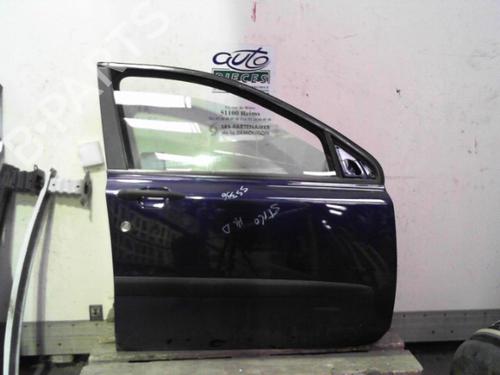 Used Right front door FIAT STILO (192_) 1.9 JTD (192_XF1A) (80 hp) 24064789