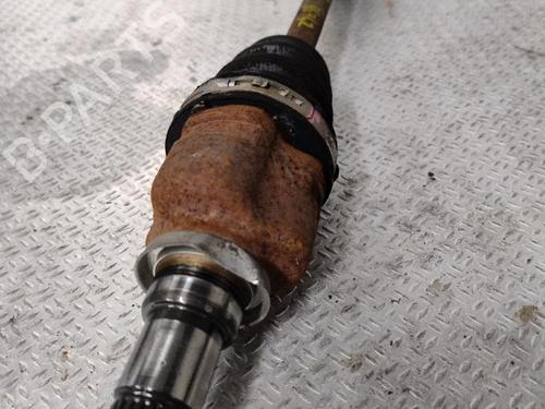 Used Left front driveshaft Left front driveshaft PEUGEOT 107 (PM_, PN_) 1.0 (68 hp) 29046843 29046843