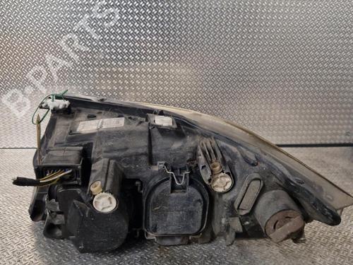 Used Right headlight BMW 3 (E90) 320 d (177 hp) 24625536