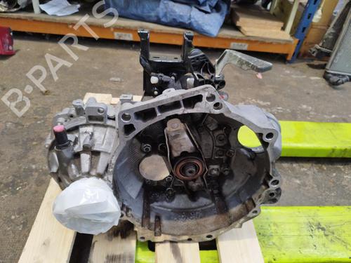 Used Gearbox Gearbox AUDI A1 (8X1, 8XK) 1.6 TDI (90 hp) 24083544 24083544