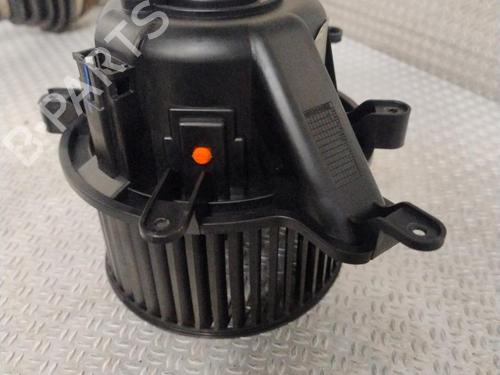Used Heater blower motor Heater blower motor PEUGEOT 3008 I MPV (0U_) 1.6 HDi (112 hp) 33297562 33297562