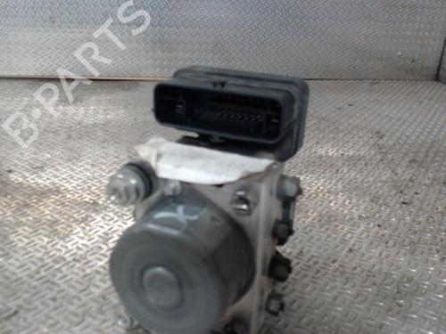 Used ABS pump ABS pump RENAULT KANGOO Express (FW0/1_) 1.5 dCi 75 (FW07, FW10, FW04) (75 hp) 30483475 30483475