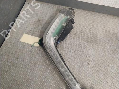 Used Right daytime light Right daytime light 36958302 36958302