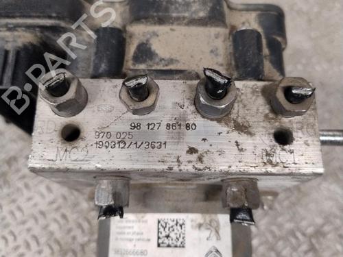 Used ABS pump CITROËN C5 AIRCROSS (A_) 1.5 BlueHDi 130 (ACYHZJ, ACYHZR) (131 hp) 31747420