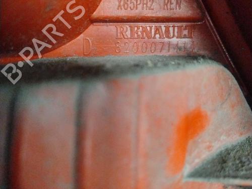 right-taillight-renault-clio-ii-bb_-cb_-1998-1999-2000-2001-2002-2003-2004-2005-2006-2007-2008-2009-2010-2011-2012-2013-2014-2015-2016-31843120 main image