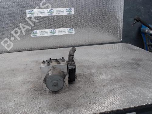 Used ABS pump ALFA ROMEO 159 Sportwagon (939_) 1.9 JTDM 8V (939BXE1B) (120 hp) 30484259