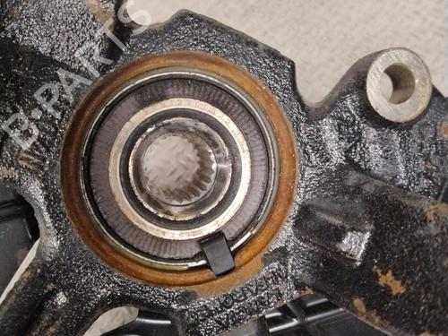 Used Right front steering knuckle Right front steering knuckle 34572639 34572639