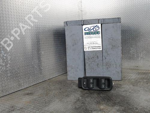 Used Left front window switch Left front window switch FORD FIESTA VI (CB1, CCN) [2008-2026] 24079984 24079984