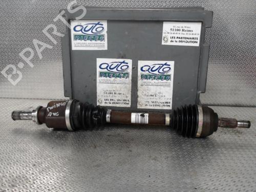 Used Left front driveshaft RENAULT TWINGO II (CN0_) 1.5 dCi 90 (86 hp) 24072635