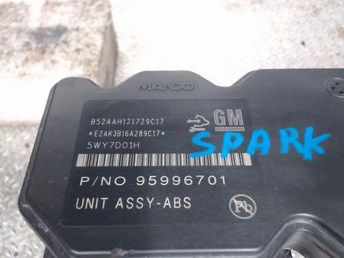 Used ABS pump CHEVROLET SPARK (M300) 1.0 (68 hp) 30483618