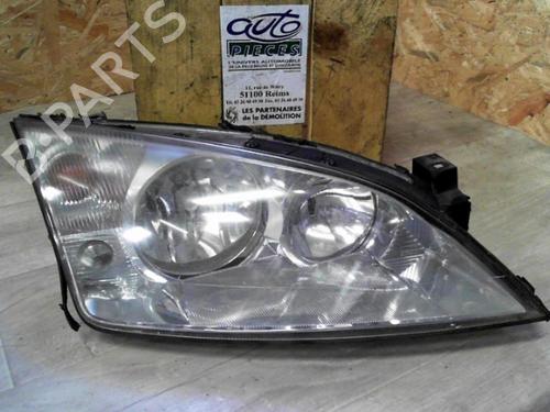 Scheinwerfer rechts für FORD MONDEO III (B5Y) 2.0 16V TDDi / TDCi (115 hp) 24067288