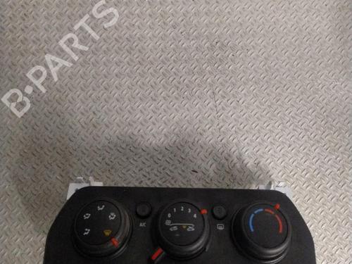 Commande Chauffage Commande Chauffage DACIA SANDERO III 1.0 TCe 90 (91 hp) 34049004 34049004