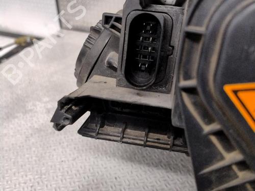 Used Right headlight Right headlight AUDI Q7 (4LB) 3.0 TDI quattro (240 hp) 33330909 33330909