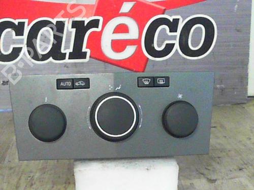 Used Climate control Climate control 24067599 24067599