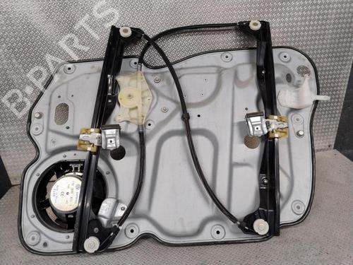 Rudehejsemekanisme ventre foran VW TOURAN (1T1, 1T2) 1.9 TDI (105 hp) 32075623