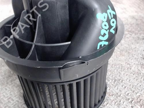 Used Heater blower motor PEUGEOT 107 (PM_, PN_) 1.0 (68 hp) 24080446