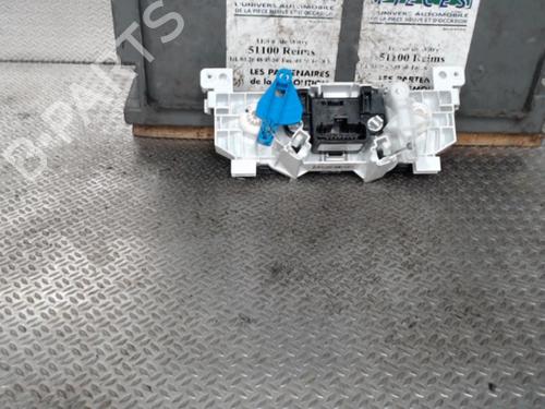 Used Climate control Climate control OPEL VIVARO B Van (X82) 1.6 CDTI (05) (125 hp) 24071906 24071906