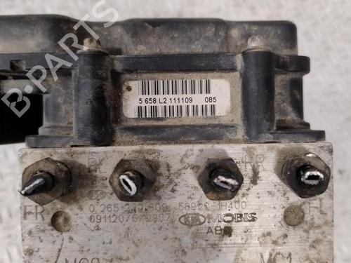 Used ABS pump ABS pump KIA CEE'D Hatchback (ED) 1.6 CRDi 115 (115 hp) 30740187 30740187