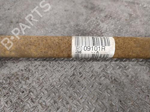 right-front-driveshaft-renault-clio-iv-bh_-2012-2013-2014-2015-2016-2017-2018-2019-2020-2021-33221581 main image