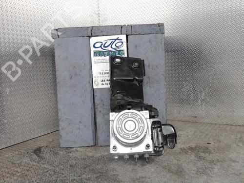 Used ABS pump SKODA OCTAVIA III Combi (5E5, 5E6) 1.6 TDI (115 hp) 30483717