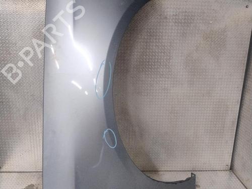 Used Right front fenders Right front fenders 37274968 37274968