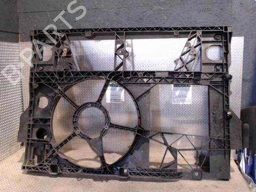 Used Support Support RENAULT MASTER II Platform/Chassis (ED/HD/UD) 2.2 dCI 90 (ED0G, ED0N, HD0G, HD0N, HD1G, HD1N, UD0G,... (90 hp) 24085184 24085184