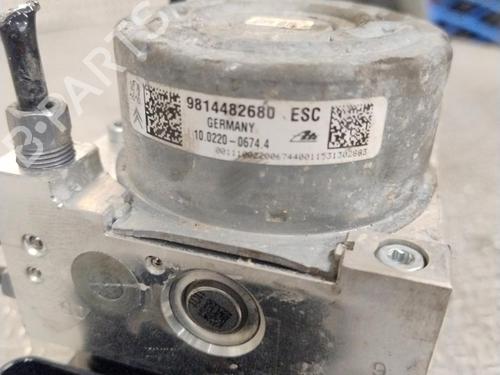 Used ABS pump ABS pump CITROËN C3 Picasso (SH_) 1.2 THP 110 (SHHNZ6) (110 hp) 33562012 33562012