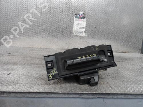 Used Tailgate handle Tailgate handle PEUGEOT 206 Hatchback (2A/C) 1.4 i (75 hp) 24091558 24091558