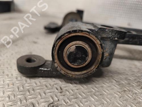 right-front-suspension-arm-peugeot-807-eb_-2002-30117152 main image