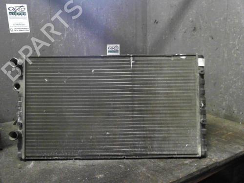 Used Water radiator VW POLO III (6N1) 60 1.4 (60 hp) 24066757