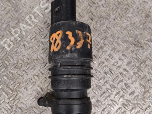 Washer pump BMW 3 Compact (E46) 318 td | BP33188052E24 - Image 2