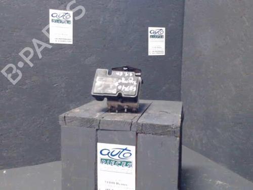 ABS Bremseaggregat RENAULT TWINGO II (CN0_) 1.2 16V (CN04, CN0B) (75 hp) 30483293