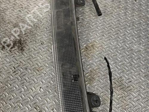 Used Third brake light PEUGEOT 208 II (UB_, UP_, UW_, UJ_) 1.2 PureTech 100 (101 hp) 24101077